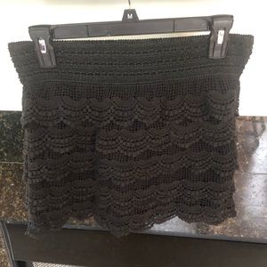 Decorative stretchy black skirt! Size M
